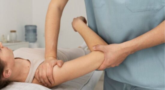 atendimento-de-fisioterapia-reumatologica-na-ilha-do-governador-dra-juliana